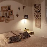 Nocleg ze śniadaniem Le Petit Patio 3*
