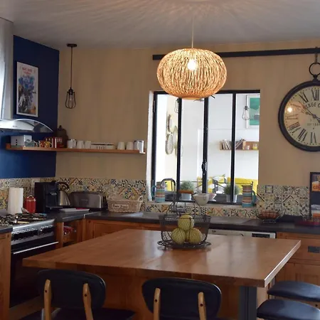 Le Petit Patio 2*